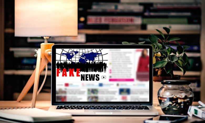 Mit einem Faktencheck könnt Ihr Fake-News und Verschwörungen entlarven. (Bild: Pixel2013/Pixabay)