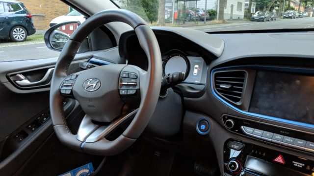 Hyundai Ioniq Cockpit