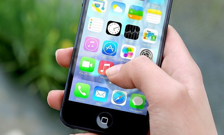 Das iPhone lässt sich mit wenigen Handgriffen auf Werkseinstellungen zurücksetzen (Bild: JESHOOTScom/Pixabay)