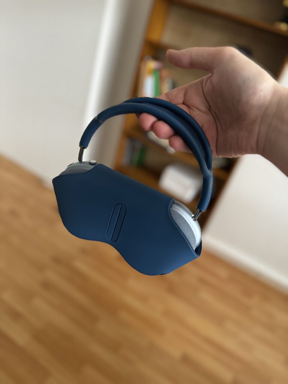 AirPods Max Tragecase.